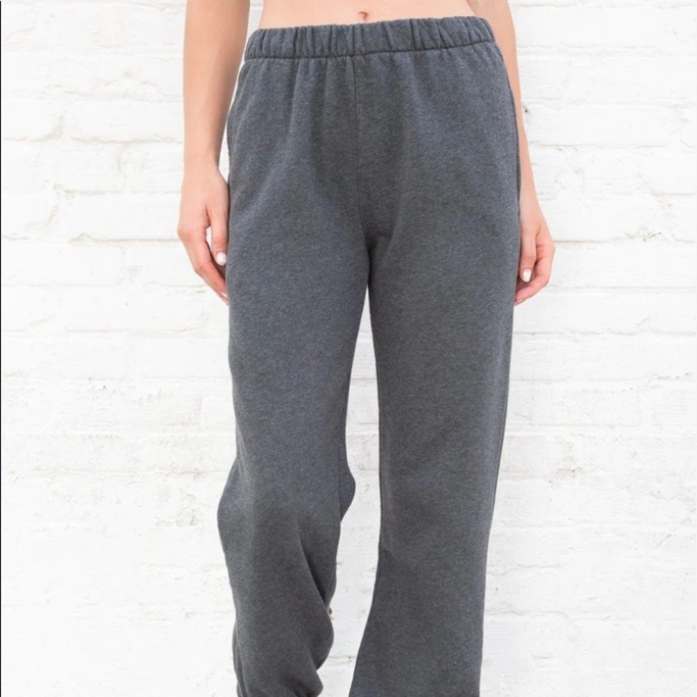 Brandy Melville grey Rosa sweatpants
